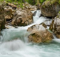 fileadmin/roha/images_galerie/wasser/BGD-RA-ZAUB-0022-D-roha-Berchtesgaden-Ramsau-Zauberwald-Wildwasser.png