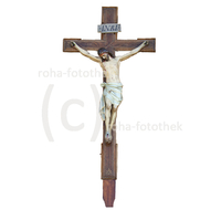 fileadmin/roha/images_galerie/Clipart/BR-PFRI-HOLZ-0060-D-roha-Clipart-Brauchtum-Pferdeumritt-Holzhausen-Teisendorf-Leonhardiritt-Standarte-Kreuz.jpg