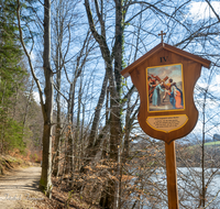 fileadmin/roha/images_galerie/kirche_religion/Anger/Hoeglwoerth-Kreuzweg/KKKM-ANG-HOEGLW-KR-4-0005-D-roha-Kreuzweg-Station-Anger-Hoeglwoerth.png