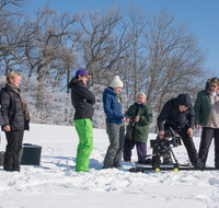 fileadmin/roha/images_galerie/Menschen/MEN-FILM-0001-D-roha-Menschen-Film-Winter-Schnalzen-BGLT-Schnee.png