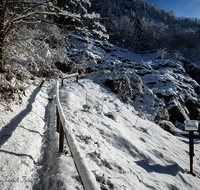 fileadmin/roha/images_galerie/orte_landschaft/Schneizlreuth/SCHNEILZL-WEISSB-GLE-WI-0003-D-roha-Weissbach-Gletschergarten.png