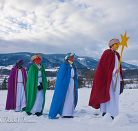 fileadmin/roha/images_galerie/brauchtum/Weihnachten-Sternsinger/BR-WEIH-HEILDREIKOEN-0019-D-roha-Brauchtum-Weihnachten-Heilig-Drei-Koenige-Sternsinger-Teisendorf.png