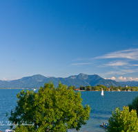 fileadmin/roha/images_galerie/orte_landschaft/Chiemsee/CHIE-FRAU-SEG-0008-D-roha-Chiemsee-Fraueninsel-Segeln-Gstadt.png