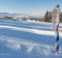 fileadmin/roha/images_galerie/dies_das/LANDA-GRENZE-WI-0003-D-roha-Landart-Grenze-Winter-Bayern-Chiemgau-Salzburg-Rupertiwinkel-historisch-Teisendorf-Siegsdorf.png