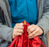 fileadmin/roha/images_galerie/arbeit_technik/Handwerk/SA-HANDW-SCHIRM-01-1208-D-roha-Salzburg-Handwerk-Schirm.png