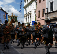 fileadmin/roha/images_galerie/orte_landschaft/Teisendorf/Gaufest-GauverbandI-Freitag14.-Sonntag23.Juli2023/BR-GAUFEST-TEIS-2023-3-1135-03-D-roha-Tracht-Gaufest-Teisendorf.png