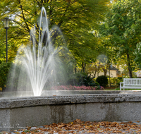 fileadmin/roha/images_galerie/orte_landschaft/Bad_Reichenhall/BAD-REI-FUSSG-0008-02-D-roha-Bad-Reichenhall-Fussgaengerzone-Brunnen.png