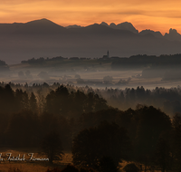 fileadmin/roha/images_galerie/stimmung-Sonne/STIM-ULR-0003-D-roha-Stimmung-Sonnenaufgang-Ulrichshoegl-Ufering.png