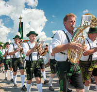 fileadmin/roha/images_galerie/orte_landschaft/Teisendorf/Weildorf/Weildorf-Trachtenfest/BR-TRACHT-FEST-WEIL-18062017-0947-01-D-roha-Brauchtum-Trachtenfest-Weildorf-Ringham-Petting.png