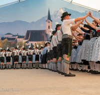 fileadmin/roha/images_galerie/orte_landschaft/Teisendorf/Gaufest-GauverbandI-Freitag14.-Sonntag23.Juli2023/BR-GAUFEST-TEIS-2023-2-2013-0-04-D-roha-Tracht-Gaufest-Teisendorf.png