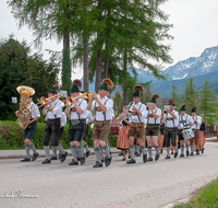 fileadmin/roha/images_galerie/brauchtum/Maibaum/Anger-Hoeglwoerth/BR-MAIB-ANG-2017-1304-04-D-roha-Brauchtum-Maibaum-Anger-Musikkapelle-Hoeglwoerth.png