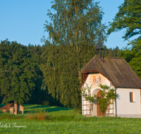 fileadmin/roha/images_galerie/kirche_religion/Weildorf/KKKM-WEIL-PAT-0006-1-D-roha-Kapelle-Weildorf-Patting.png