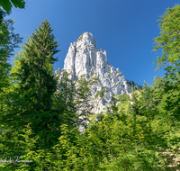 fileadmin/roha/images_galerie/orte_landschaft/Ruhpolding/RUH-HOERNDL-0013-D-roha-Ruhpolding-Hoerndlwand-Gipfel.png