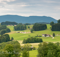 fileadmin/roha/images_galerie/orte_landschaft/Surberg_-_Lauter/SURB-PAN-0013-D-roha-Surberg-Panorama-Landschaft.png