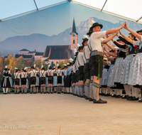 fileadmin/roha/images_galerie/orte_landschaft/Teisendorf/Gaufest-GauverbandI-Freitag14.-Sonntag23.Juli2023/BR-GAUFEST-TEIS-2023-2-2013-02-D-roha-Tracht-Gaufest-Teisendorf.png