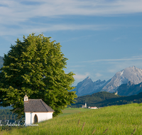 fileadmin/roha/images_galerie/orte_landschaft/Saaldorf/KKKM-SAALD-SILL-0007-D-roha-Kapelle-Saaldorf-Sillersdorf-Watzmann-Untersberg-Ulrichshoegl.png