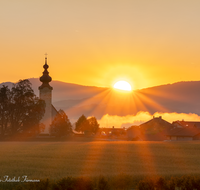 fileadmin/roha/images_galerie/stimmung-Sonne/Sonnenaufgang/AINR-THUND-SO-AU-2023-01-0638-D-M-roha-roha-Ainring-Thundorf-Sonnenaufgang.png