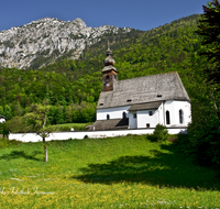 fileadmin/roha/images_galerie/orte_landschaft/Bad_Reichenhall/BAD-REI-NONN-0009-D-roha-Bad-Reichenhall-Nonn-Kirche-Hochstaufen-Fruehling.png