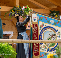 fileadmin/roha/images_galerie/orte_landschaft/Teisendorf/Neukirchen/Trachtenfest-Neukirchen-2019/BR-FEST-NEUK-TRACH-2019-08-11-1118-01-D-roha-Brauchtum-Fest-Neukirchen-Trachtenverein-Teisendorf.png