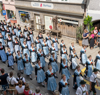 fileadmin/roha/Gautrachtenfest/Bilderglalerie/Gaufest-2023/Festsonntag/BR-GAUFEST-TEIS-2023-3-1138-23-D-roha-Tracht-Gaufest-Teisendorf..png