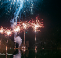 fileadmin/roha/images_galerie/brauchtum/Feuerwerk/FEU-WER-KOENIGS-0010-D-roha-Feuerwerk-Koenigssee-Berchtesgaden-Schoenau.png