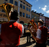 fileadmin/roha/images_galerie/orte_landschaft/Teisendorf/Teisendorf-Marktstrasse-Konzert/TEI-MA-STA-KON-2024-1-4004-D-roha-Teisendorf-Marktstrasse-Standkonzert.png