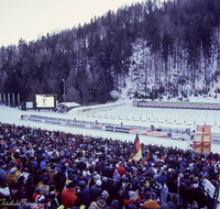 fileadmin/roha/images_galerie/Freizeit-Sport/Biathlon/2001_Biathlon/SPO-BIATH-2001-14-01-0030-roha-Ruhpolding-Biathlon.png