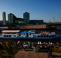 fileadmin/roha/images_galerie/orte_landschaft/Berlin/BERL-BAHNH-0007-D-roha-2-Berlin-Bahnhof-Spree.png