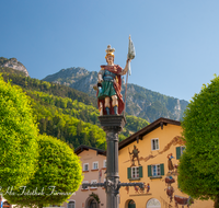 fileadmin/roha/images_galerie/orte_landschaft/Bad_Reichenhall/BAD-REI-FLO-0001-1-D-roha-Bad-Reichenhall-Florianiplatz-heiliger-Florian.png