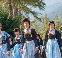 fileadmin/roha/images_galerie/orte_landschaft/Anger/Anger-Trachten-Musik-Fest/BR-TRACH-ANG-2018-08-19-0947-10-D-roha-Brauchtum-Tracht-Anger-Hoeglwoerth-Festzug.png