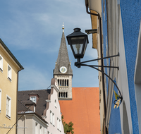 fileadmin/roha/images_galerie/orte_landschaft/Laufen/LAUF-STADT-0003-01-D-roha-Laufen-Rottmayrstrasse-Stiftskirche.png