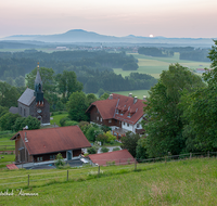 fileadmin/roha/images_galerie/orte_landschaft/Anger/Anger/SO-AU-ANG-VACH-0013-0-03-D-roha-Sonnenaufgang-Anger-Vachenlueg-Strass-Ainring-Haunsberg-Surtal.png