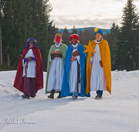 fileadmin/roha/images_galerie/brauchtum/Weihnachten-Sternsinger/BR-WEIH-HEILDREIKOEN-0064-D-roha-Brauchtum-Weihnachten-Heilig-Drei-Koenige-Sternsinger-Teisendorf.png