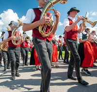 fileadmin/roha/images_galerie/orte_landschaft/Teisendorf/Weildorf/Weildorf-Trachtenfest/BR-TRACHT-FEST-WEIL-18062017-0942-05-D-roha-Brauchtum-Trachtenfest-Weildorf-Teisendorf.png