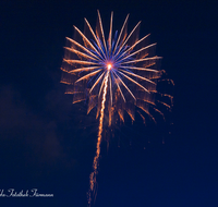 fileadmin/roha/images_galerie/brauchtum/Feuerwerk/FEU-WER-0001-D-roha-Feuerwerk-Rakete-Pyrotechnik.png