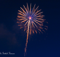 fileadmin/roha/images_galerie/brauchtum/Feuerwerk/FEU-WER-0001-D-roha-Feuerwerk-Rakete-Pyrotechnik.png