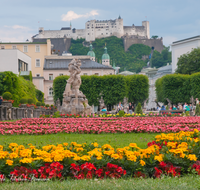 fileadmin/roha/images_galerie/orte_landschaft/Salzburg/Mirabell-Zwergerlgarten/SA-MIRA-GART-0017-D-roha-Salzburg-Mirabell-Schloss-Garten-Figuren-Festung-Hohensalzburg.png