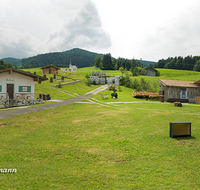 fileadmin/roha/images_galerie/orte_landschaft/Teisendorf/Neukirchen/Neukirchen-Theater/TEI-NEUK-KOEHL-TH-0004-P-D-roha-Teisendorf-Neukirchen-Theater-Buehne-Freilicht.png