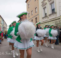 fileadmin/roha/images_galerie/brauchtum/Fasching/BR-FASCHI-2018-1555-03-1553-D-roha-Brauchtum-Fasching-Zug-Teisendorf-Marktstrasse-Garde.png