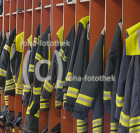 fileadmin/roha/images_galerie/Feuerwehr-Florianijuenger/FFW-TEI-ANZ-0002-D-roha-Feuerwehr-Teisendorf-Anzug-Hose-Jacke-Stiefel-Spind.jpg