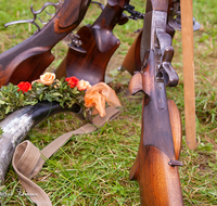 fileadmin/roha/images_galerie/brauchtum/schuetzen/BR-SCHUETZ-0006-D-roha-Brauchtum-Schuetzen-Gewehr-Hut-Verein-Fest.png