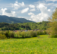 fileadmin/roha/images_galerie/orte_landschaft/Teisendorf/Oberteisendorf/TEI-OB-PAN-0003-0-1-D-roha-Ober-Teisendorf-Panorama-Dorf.png