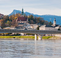 fileadmin/roha/images_galerie/orte_landschaft/Salzburg/Muelln/SA-ALTST-MUELLN-0006-D-roha-Salzburg-Altstadt-Muelln-Salzach-Bruecke-Untersberg.png