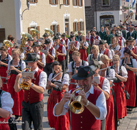 fileadmin/roha/images_galerie/musik/Blasmusik/Teisendorf-Neukirchen-Weildorf/MU-BLA-TEIS-FFW-2016-1151-07-D-roha-Musik-Kapelle-Blasmusik-Teisendorf-Marktstrasse.png