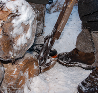 fileadmin/roha/images_galerie/Landwirtschaft/Forst-Holzknecht/HOLZKNE-HAM-DET-SCH-0005-D-roha-Holzknecht-Schuh-Winter-Siegsdorf-Hammer-Winterzug.png