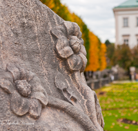 fileadmin/roha/images_galerie/orte_landschaft/Salzburg/Mirabell-Zwergerlgarten/SA-MIRA-GART-0004-2-D-roha-Salzburg-Mirabell-Schloss-Garten-Marmor.png