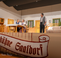 fileadmin/roha/images_galerie/orte_landschaft/Saaldorf/Theater/SAAL-THEAT-2023-2021-02-D-roha-Saaldorf-Theater-Bierkur.png