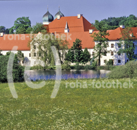 fileadmin/roha/images_galerie/orte_landschaft/Seeon-Seebruck/SEEON-KLO-0016-roha-Seeon-Seebruck-Kloster-Klostersee-Wasser.jpg