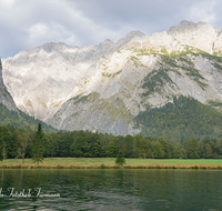 fileadmin/roha/images_galerie/orte_landschaft/Berchtesgaden/Koenigssee/BGD-KOE-BA-0013-23-D-roha-Berchtesgaden-Koenigssee-Watzmannostwand-Hirschau-Herbst.png