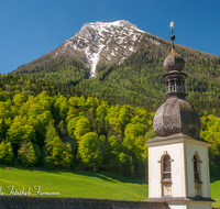 fileadmin/roha/images_galerie/orte_landschaft/Berchtesgaden/Ramsau/BGD-RA-0014-1-D-roha-Berchtesgaden-Ramsau-Kirche-Zwiebel-Turm.png